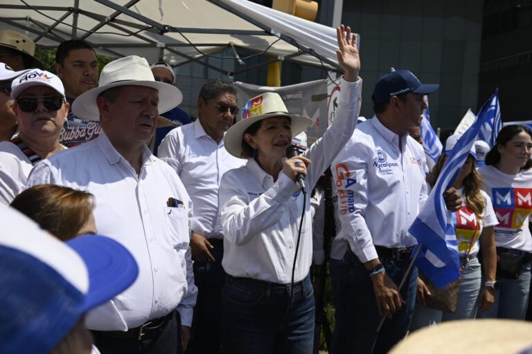 Ganamos las calles como ganaremos la elección: Angélica Moya