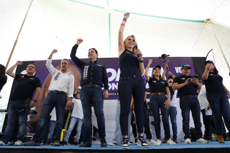 Huixquilucan seguirá siendo azul: Romina Contreras 