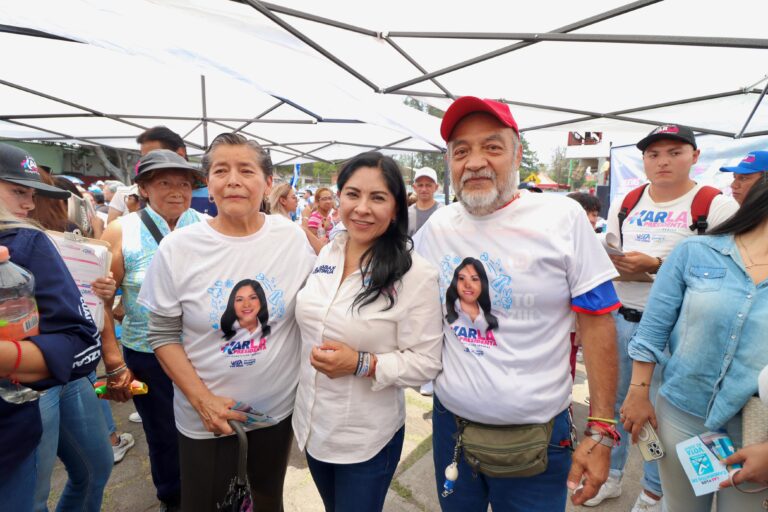 “Escuchar a la ciudadanía es mi mejor termómetro”: Karla Fiesco