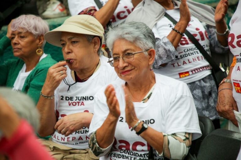 Reunión con estructuras territoriales en Tlalnepantla: Raciel Pérez