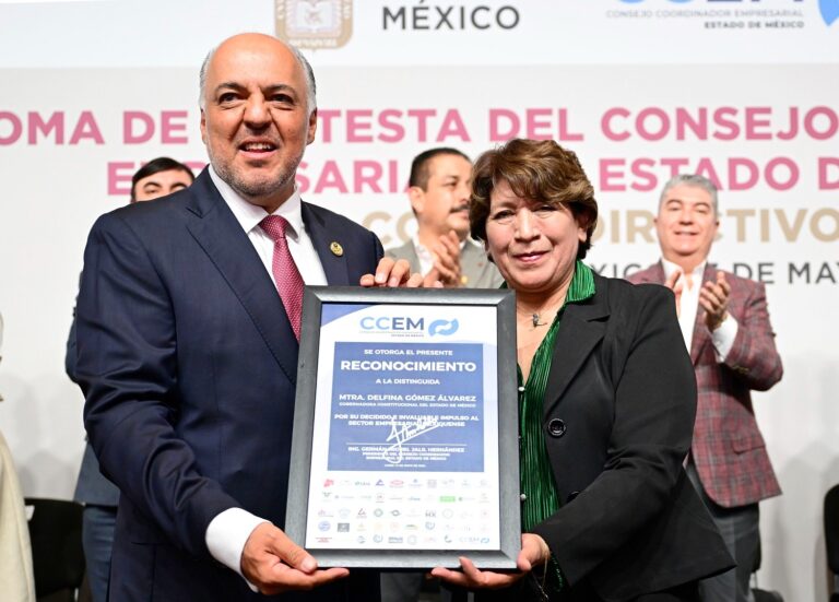 Gobernadora Delfina Gómez Álvarez toma protesta a los integrantes del Consejo Coordinador Empresarial del Estado de México