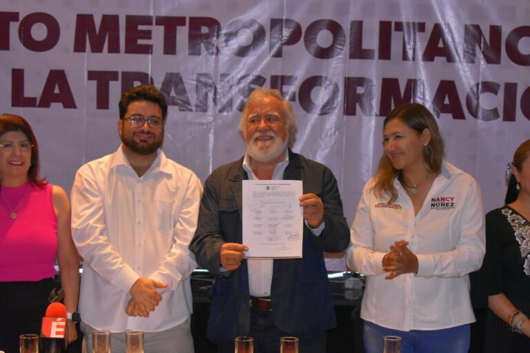 Nancy Núñez firma con candidatos y candidatas de Morena, Pacto Metropolitano por la Transformación