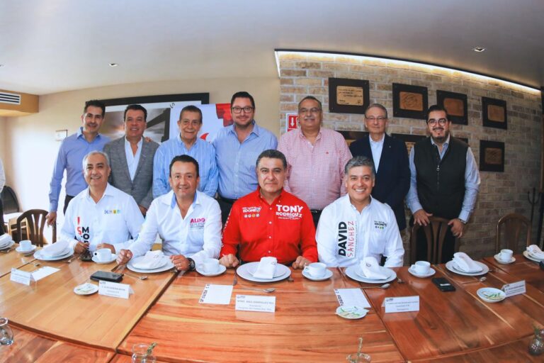 Mejorará la seguridad en paraderos del transporte y exterior de empresas para bien de los trabajadores: Tony Rodríguez