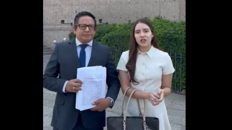 Se amparan 727 funcionarios públicos contra reforma de pensiones