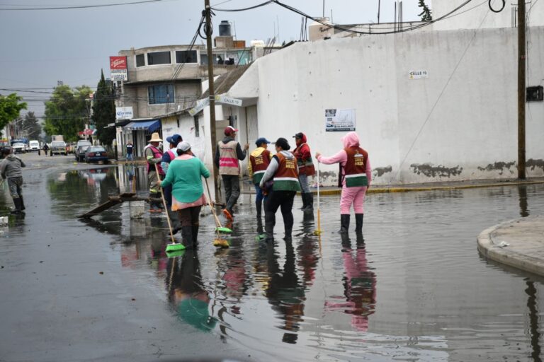 Abre Gobierno de Nezahualcóyotl centro de acopio para apoyar a familias afectadas por lluvias atípicas