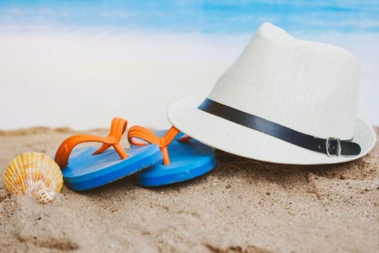 5 imprescindibles de moda que debes tener en tu maleta por menos de 150 pesos