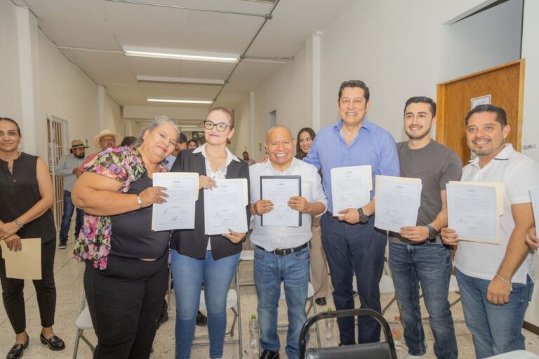 Raciel Pérez Cruz recibe Constancia de Mayoría como presidente Municipal Electo de Tlalnepantla