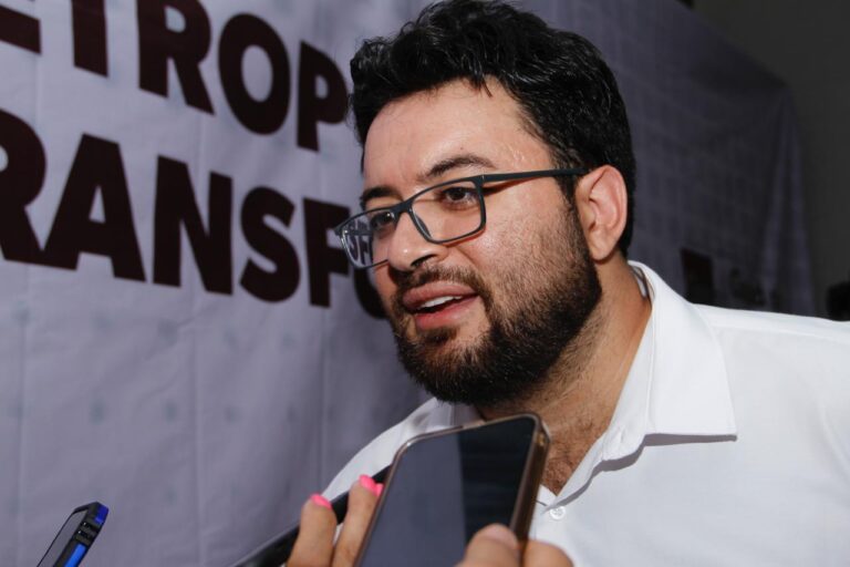 INVITA ISAAC MONTOYA A LA ALCALDESA DE NAUCALPAN AL DIÁLOGO PARA ACELERAR PROCESO DE TRANSICIÓN