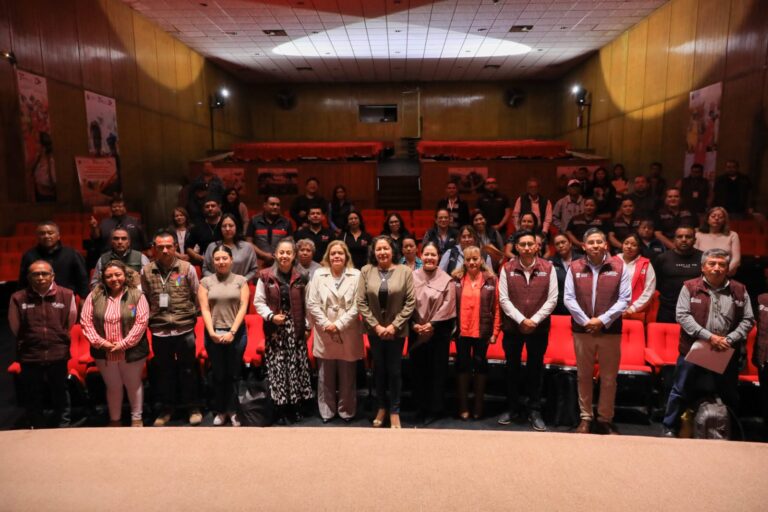 DIF Tlalnepantla sede de la capacitación para fomentar la creación de huertos escolares y familiares