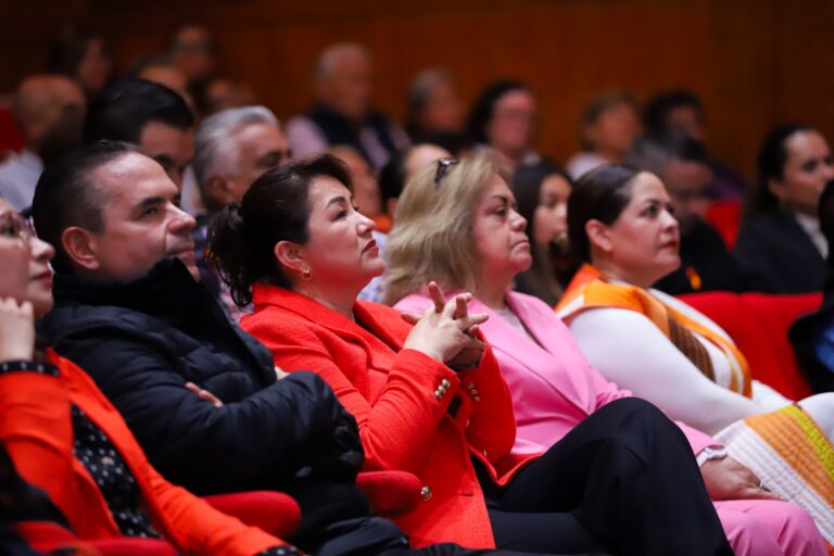 DIF Tlalnepantla impulsa Sociedad Igualitaria con conferencia sobre masculinidad