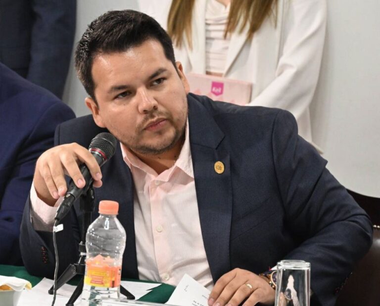 PAN Emite Alerta sobre Escuelas “Patito” que Ofrecen “Intercambios” en el Extranjero