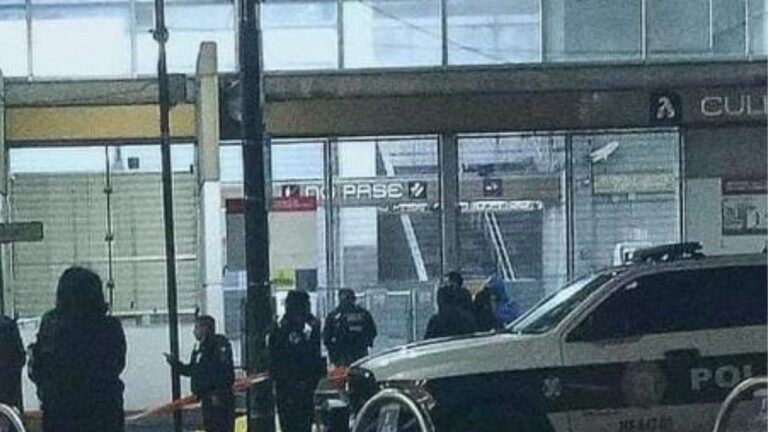 Asesinan a disparos a hombre afuera de metro Culhuacán