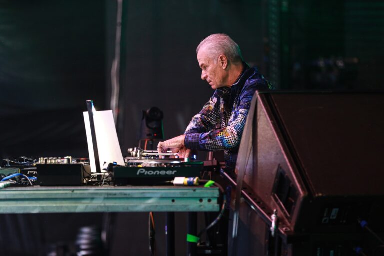 PATRICK MILLER celebra cuatro décadas de historia en el PEPSI CENTER de la CDMX