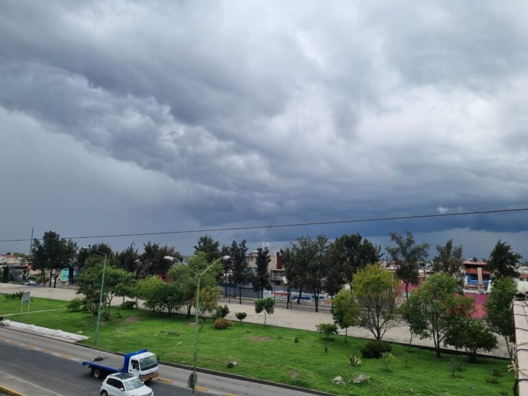 Continuarán las lluvias fuertes en la Ciudad de México