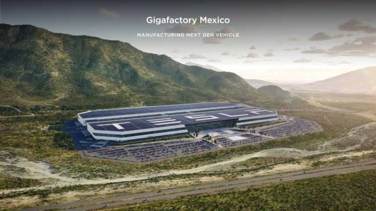“Esto, la verdad, no es serio”: AMLO arremete contra Tesla por frenar construcción de planta en NL