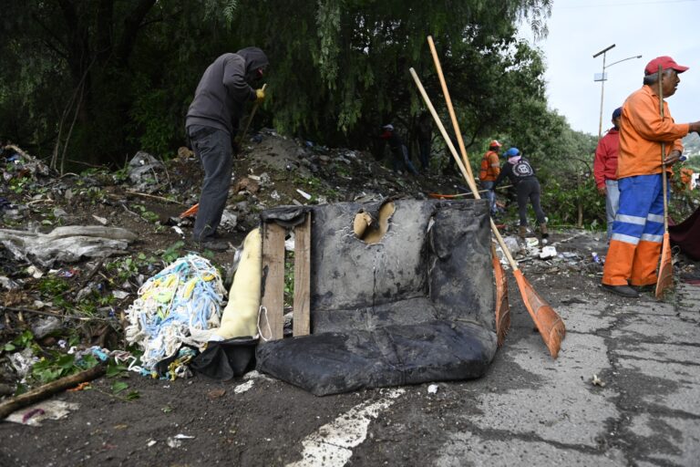 Retiran 60 Toneladas de Basura en Naucalpan como Parte del Programa ‘Barriendo la Casa’
