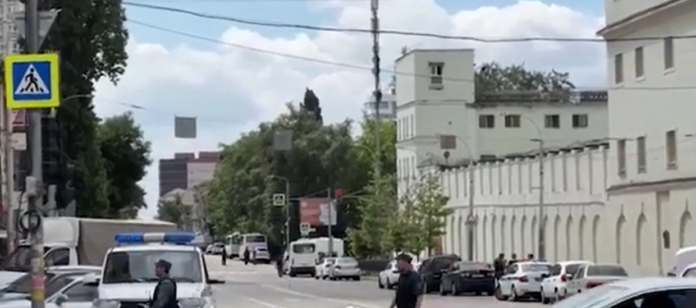 Toma de una cárcel en Rusia deja al menos 7 muertos