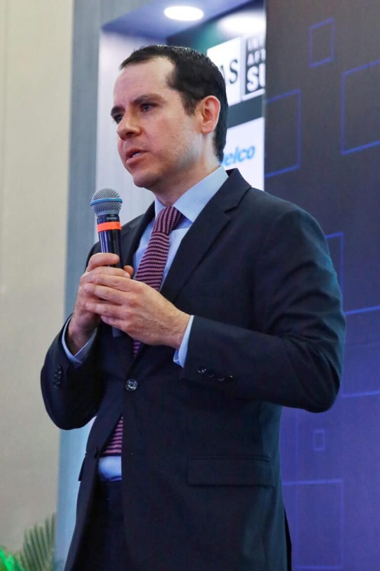 Cambio en Industria Nacional de Autopartes