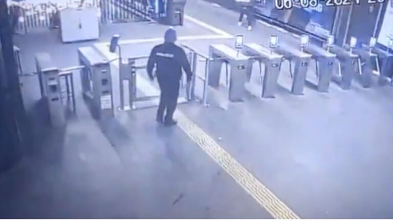 Cae rayo en estación Taxqueña e interrumpe servicio en Tren Ligero