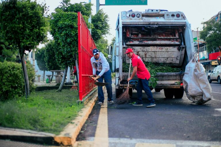 Gobierno Municipal de Tlalnepantla Revitaliza Más de 2.5 Kilómetros de Espacios Públicos en Jornada Exitosa