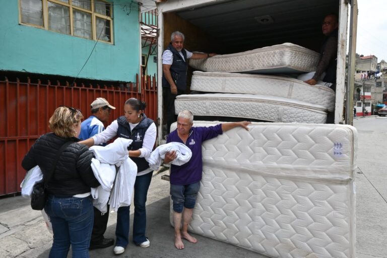 Brinda Naucalpan Apoyo a Familias Afectadas por Lluvias Intensas