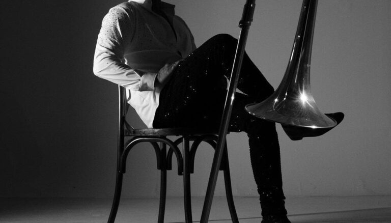 El Salsero Alberto Barros presenta “Rumbón Medley Cumbia”: un tributo inolvidable a los clásicos de la cumbia