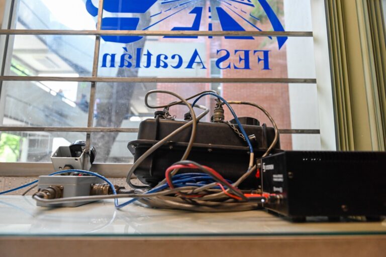 Instalan sismógrafo en FES Acatlán para investigar estruendos en Praderas de San Mateo