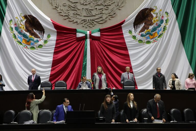 Cámara de Diputados declara constitucional reforma que reconoce a pueblos y comunidades indígenas como sujetos de derecho público