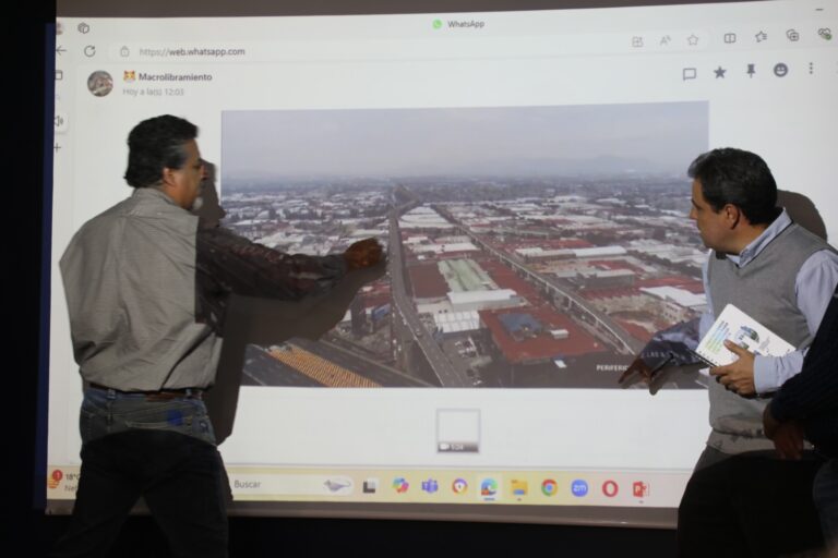 Presentan detalles del proyecto ‘Macrolibramiento Mexiquense’ a vecinos de Naucalpan