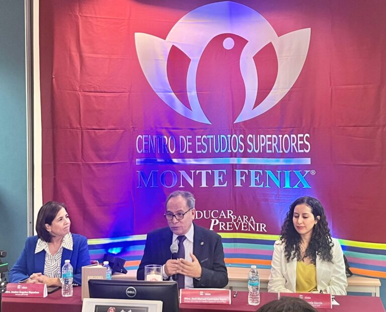 Cumple el CESMF tres décadas formando profesionales de excelencia para para recuperar a personas con problemas de adicciones