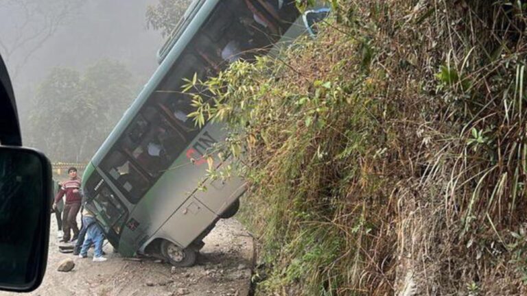 Mexicanos lesionados durante accidente en Perú ya se recuperan en nuestro país