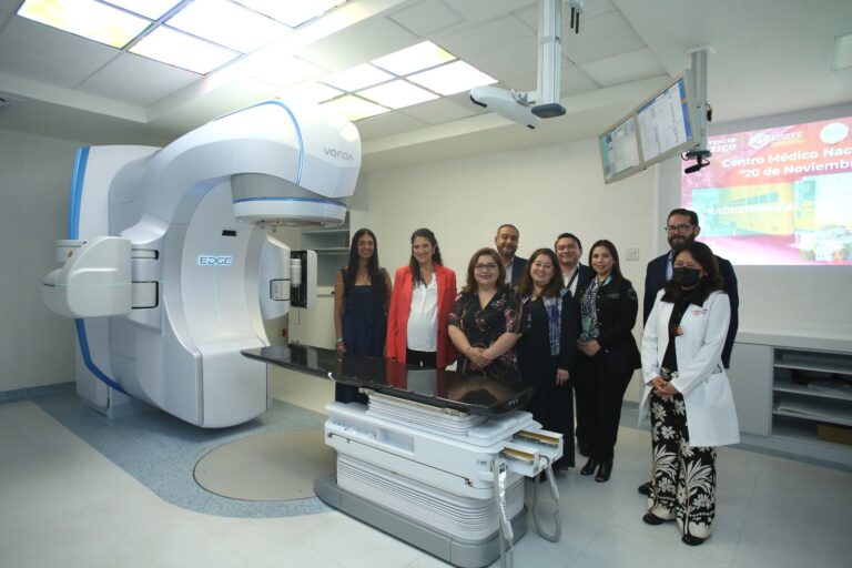 Inaugura Issste acelerador lineal y actualiza tres más para mejorar atención en CMN “20 de Noviembre”
