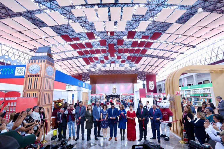Inicia la XLI Feria Internacional del Libro FIL IPN 2024