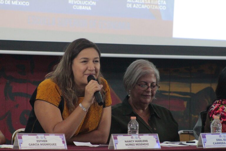 Realizan coloquio sobre participación de la mujer en las revoluciones sociales con la participación de Nancy Núñez y Eloisa Carrera