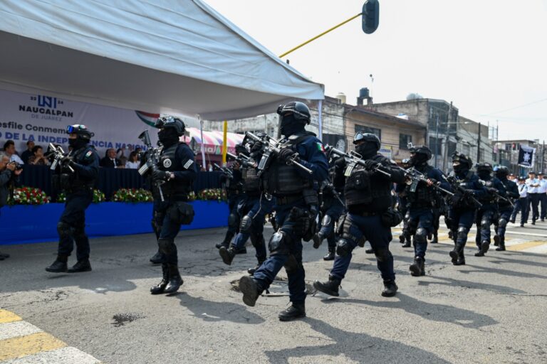 Más de 4,500 Naucalpenses Participan en el Desfile de la Independencia