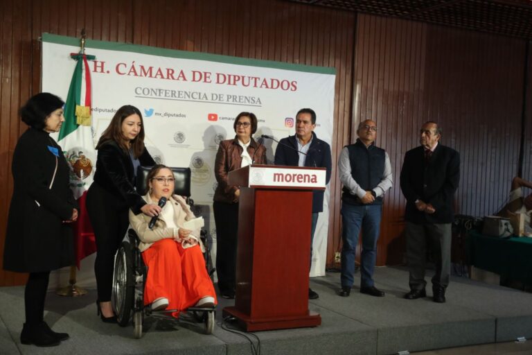 LAS FAMILIAS MEXICANAS NECESITAN TENER DIÁGNOSTICOS OPORTUNOS PARA OBTENER TRATAMIENTOS ADECUADOS: DIPUTADA MÓNICA HERRERA