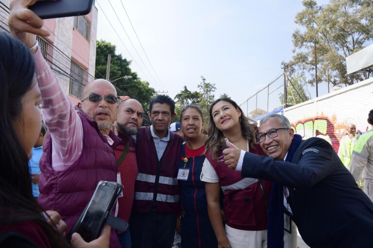 Avanzan cruces seguros en escuelas de Azcapotzalco
