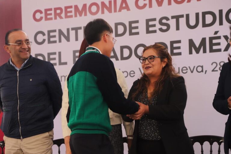 Refrenda Alcaldesa de Tecámac Compromiso para Abatir Rezago en Infraestructura Educativa