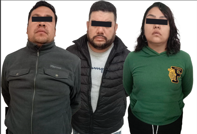 Policías de Tlalnepantla desmantelan banda dedicada al robo violento de autos y narcomenudeo