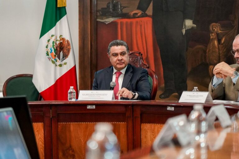 “Debemos actuar con responsabilidad, legalidad y en contra de la corrupción”: Marco Antonio Rodríguez Hurtado