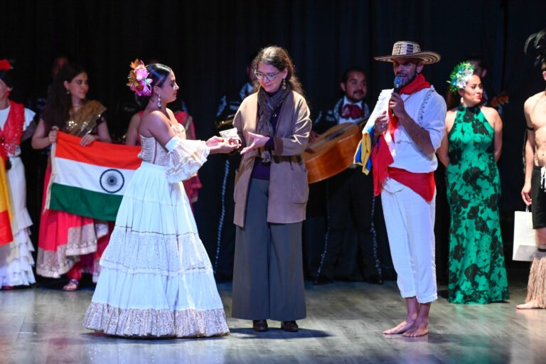 Realiza Naucalpan festival ‘Uniendo al mundo por medio del baile en pareja’