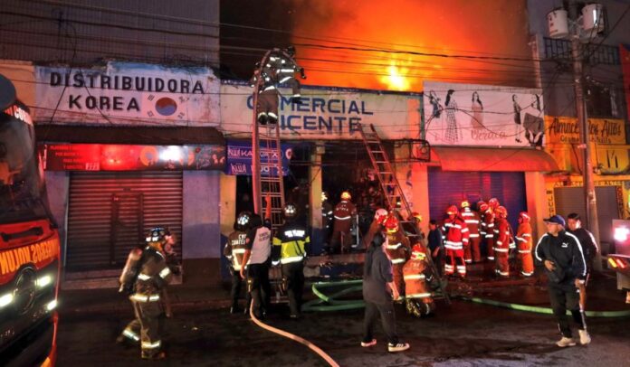 Incendio-en-madereria-de-Gomez-Palacio