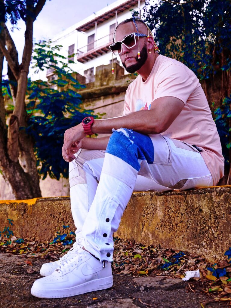 EL ARTISTA DE PUERTO RICO YENTIELL SE POSICIONA EN MÉXICO CON SU NUEVOSENCILLO "UH EH 2"