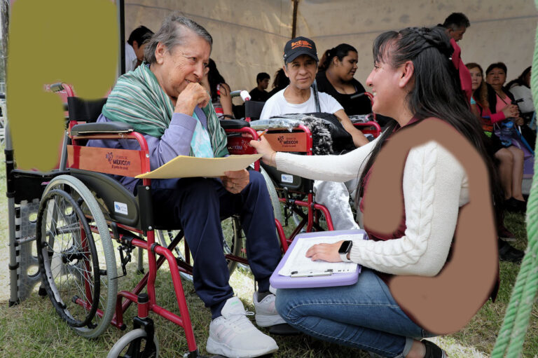 El infierno de los adultos mayores en servicios financieros