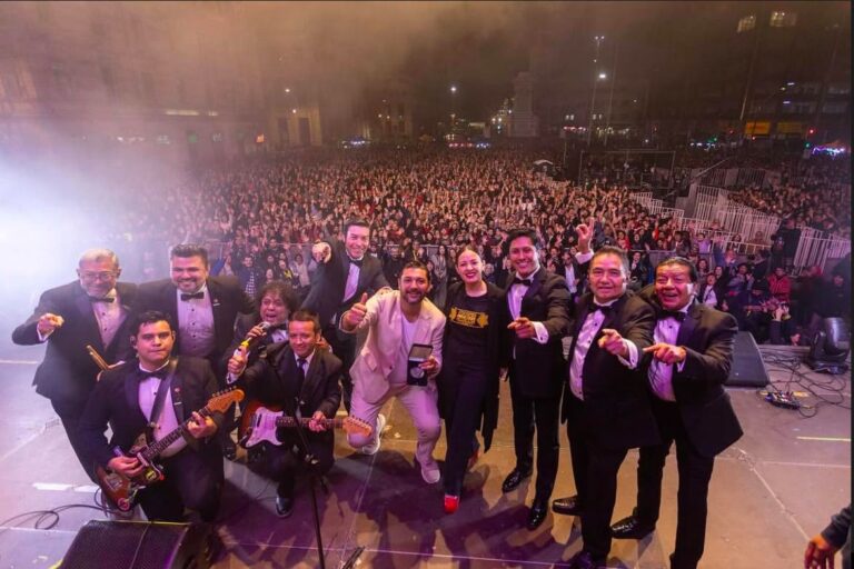 Con concierto frente a miles de personas, Los Ángeles Negros reciben en chile la orden al mérito Pablo Neruda