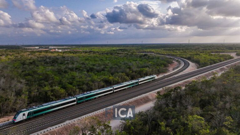 Protestas por adeudos del Tren Maya provocan bloqueos en autopistas; llaman a resolver pagos pendientes 