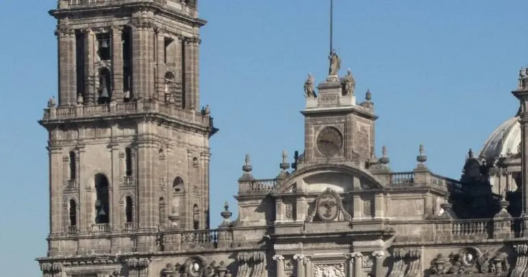 Iglesia llama a criminales, políticos y sociedad a dejar las armas
