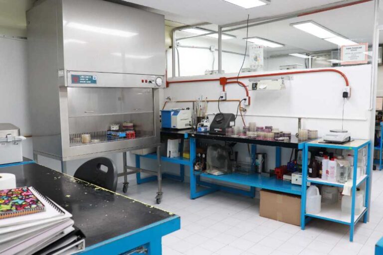 Profeco refuerza vigilancia en productos de consumo con estudios de calidad y análisis especializados