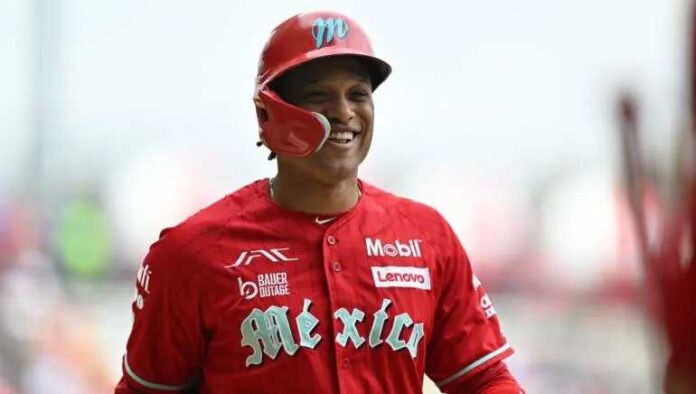 Robinson Canó renueva una temporada con los Diablos Rojos h