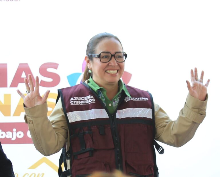 Azucena Cisneros pide a ciudadanos empoderarse juntos